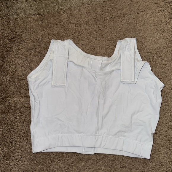 White bra /vest - Picture 3 of 9